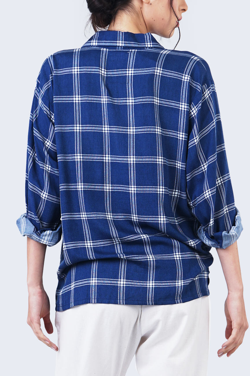 Kemeja Lengan Panjang Ufara Navy White