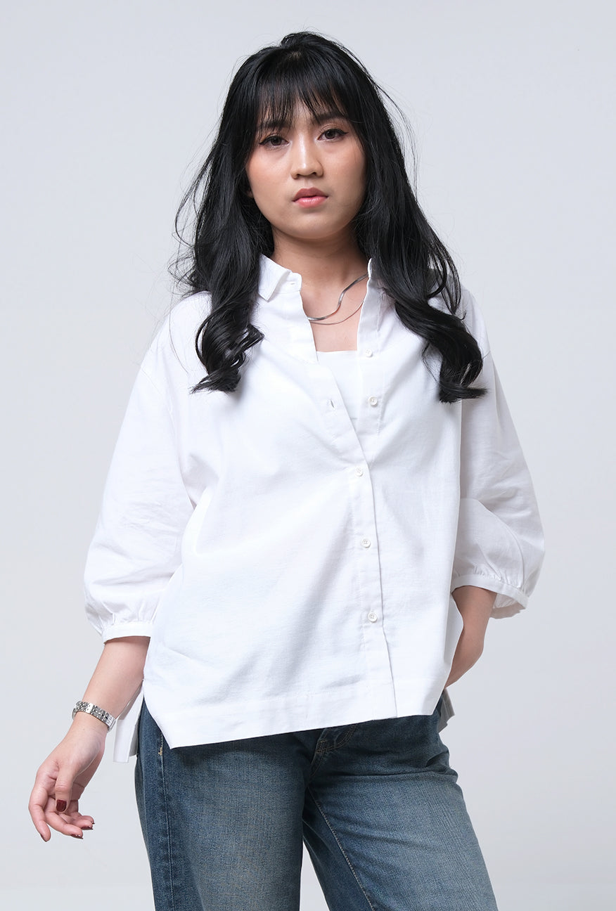 Kemeja Davisca White