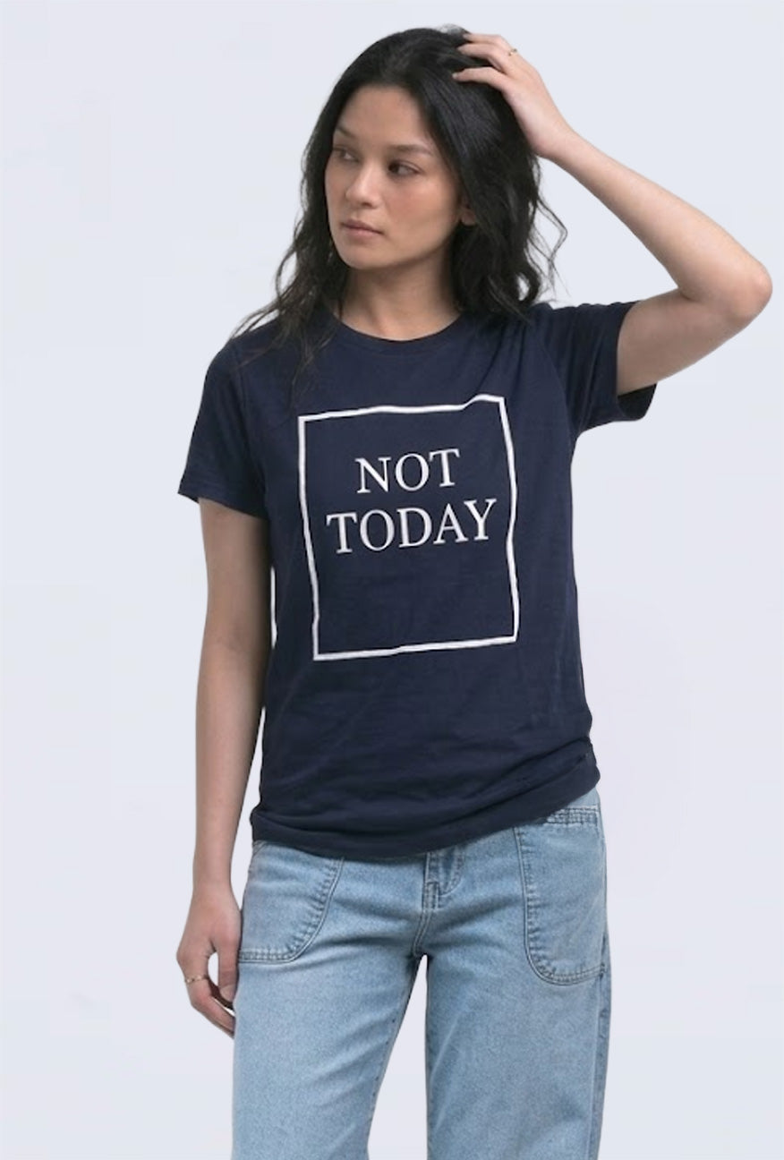 T-Shirt Lengan Pendek Chic Navy