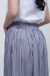 Rok Pendek Allura Grey White Online