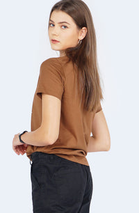 T-Shirt Basic Lengan Pendek Rosalind Brown