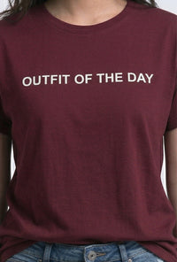 T-Shirt Lengan Pendek Fill It Maroon