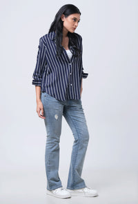 Kemeja Lengan Panjang Qreane Navy White