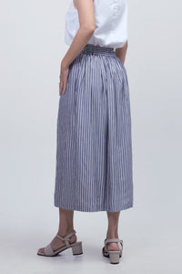 Rok Pendek Allura Grey White Online