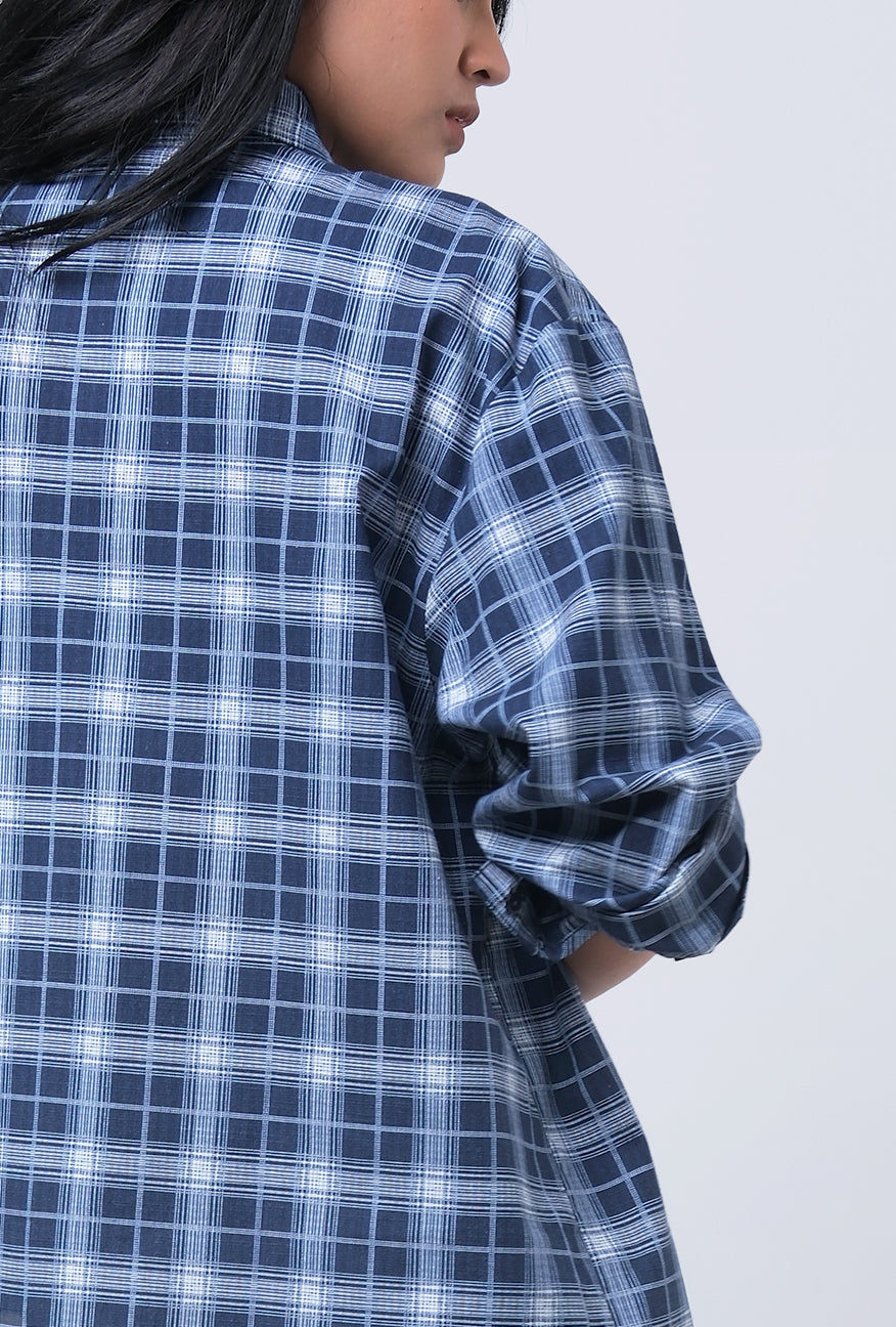 Kemeja Lengan Panjang Lycia Navy White
