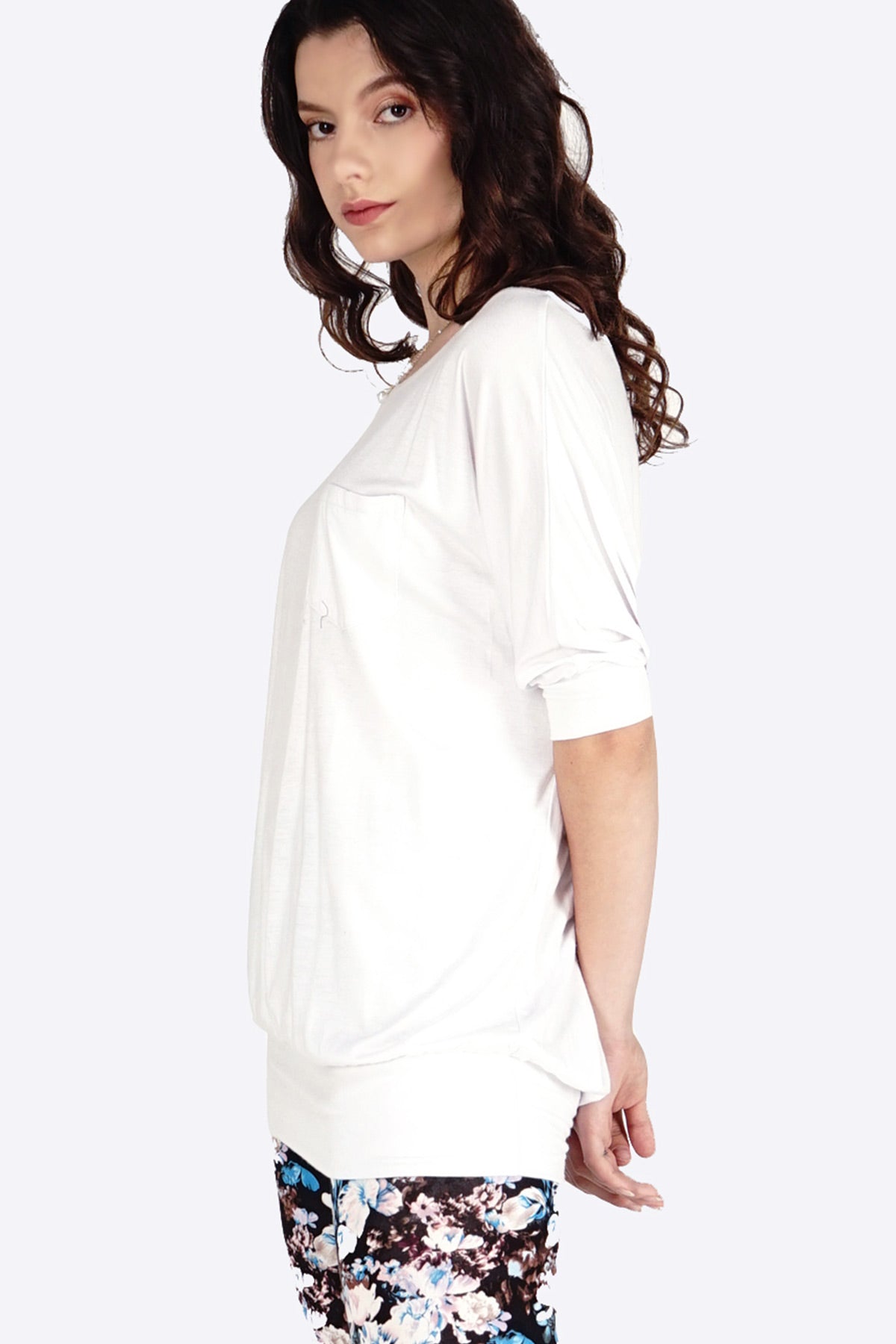 T-Shirt Lengan Pendek Bodyfit Rayon Shoulderness White
